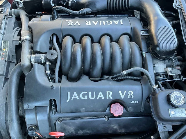 2001 jaguar xk8 cabriolet - afbeelding 10 van  37