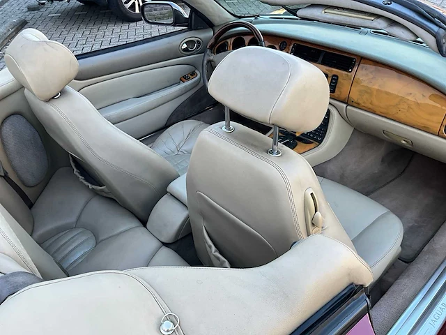 2001 jaguar xk8 cabriolet - afbeelding 13 van  37