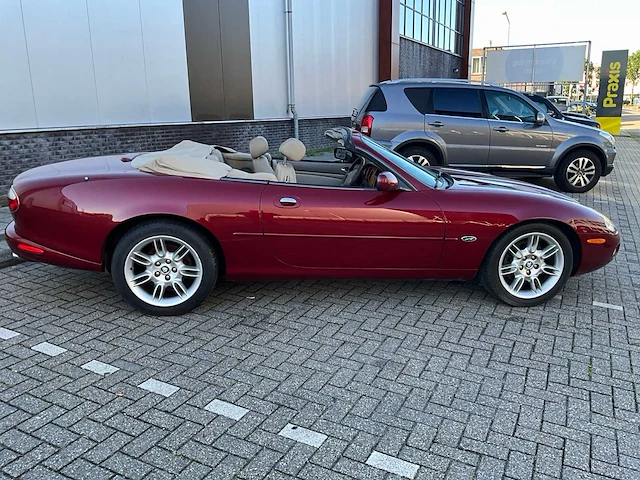 2001 jaguar xk8 cabriolet - afbeelding 32 van  37