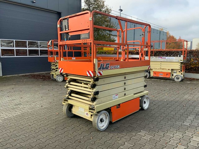 2001 jlg 3246-e2 schaarhoogwerker - afbeelding 1 van  20