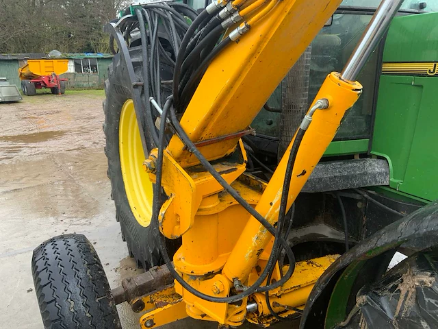 2001 john deere 6600 vierwielaangedreven landbouwtractor - afbeelding 27 van  76
