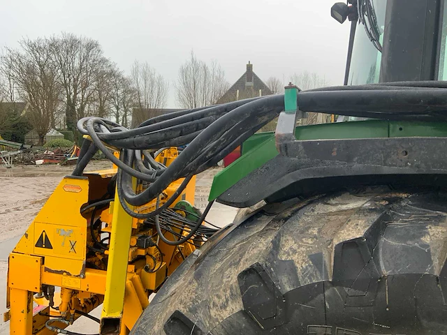 2001 john deere 6600 vierwielaangedreven landbouwtractor - afbeelding 36 van  76