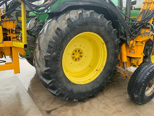 2001 john deere 6600 vierwielaangedreven landbouwtractor - afbeelding 49 van  76