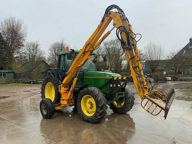 2001 john deere 6600 vierwielaangedreven landbouwtractor - afbeelding 75 van  76
