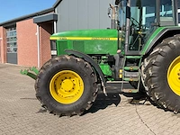 2001 john deere 7810 vierwielaangedreven landbouwtractor - afbeelding 5 van  23