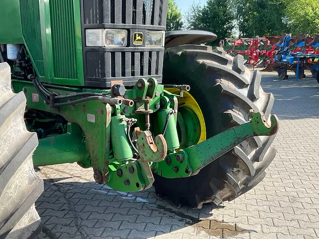 2001 john deere 7810 vierwielaangedreven landbouwtractor - afbeelding 8 van  23