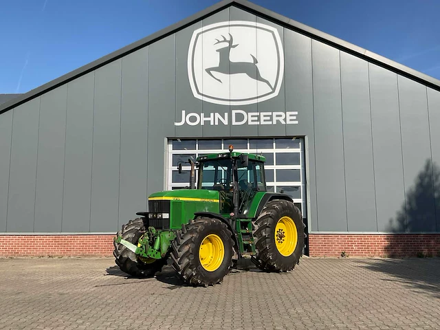 2001 john deere 7810 vierwielaangedreven landbouwtractor - afbeelding 12 van  23