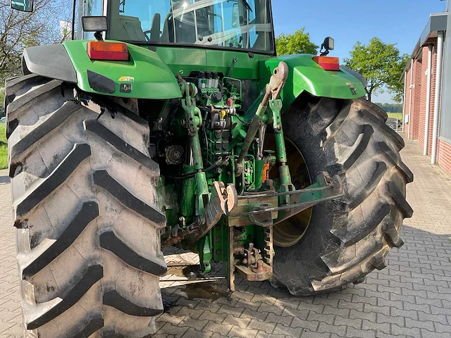 2001 john deere 7810 vierwielaangedreven landbouwtractor - afbeelding 22 van  23