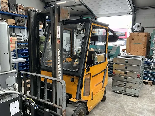 2001 jungheinrich efg-vac25g+e120-332zt vorkheftruck - afbeelding 1 van  14