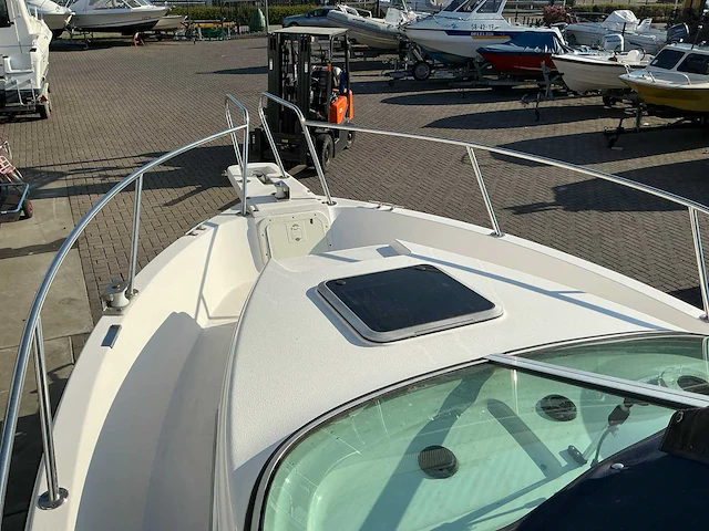 2001 karnic bleu water 2250 kajuitboot - afbeelding 9 van  22