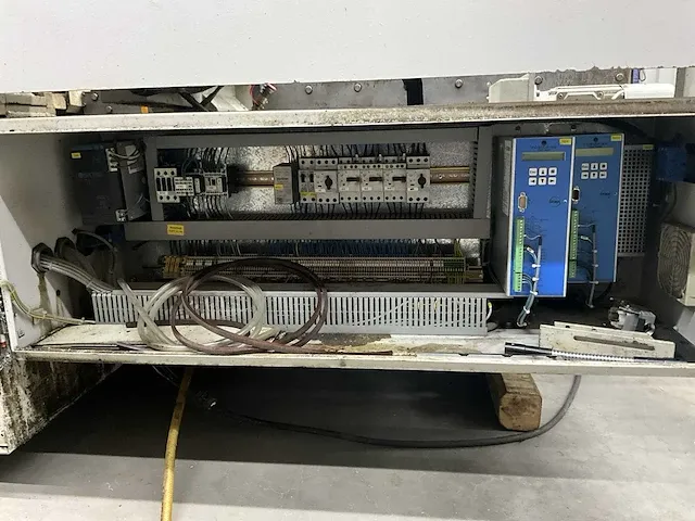 2001 kasto kastotwin a4 bandzaagmachine - afbeelding 16 van  35
