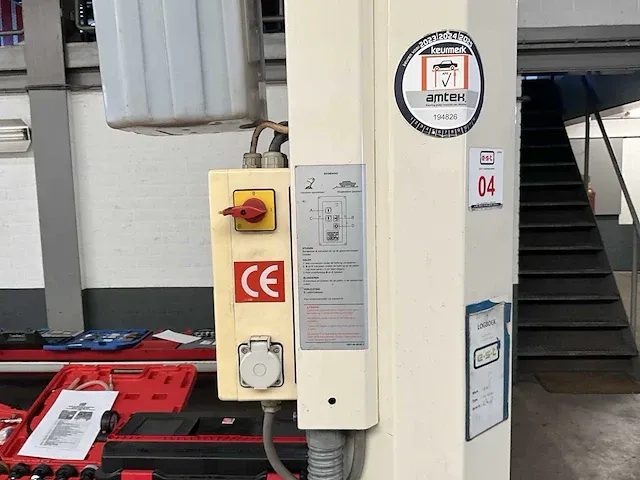 2001 koni 3617.94.00.00 hefbrug - afbeelding 5 van  17