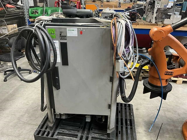 2001 kuka kr 180pa palletiseer robotarm - afbeelding 2 van  14