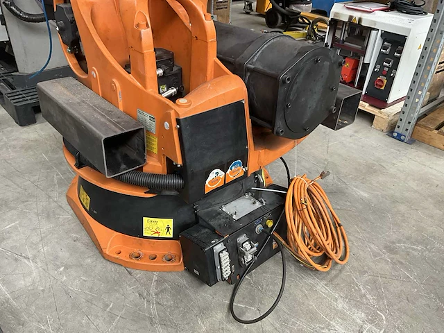 2001 kuka kr 180pa palletiseer robotarm - afbeelding 12 van  14