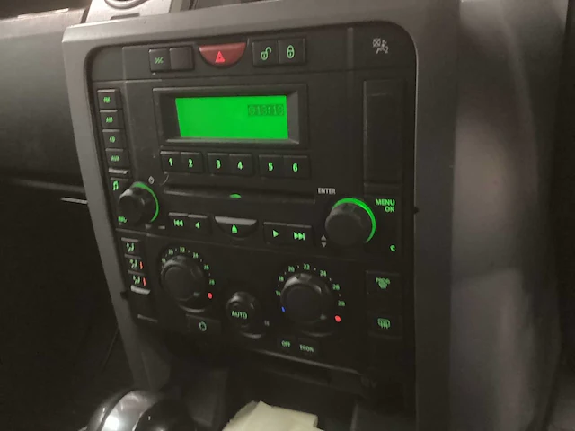 2001 land rover discovery 3 bedrijfswagen - afbeelding 10 van  15