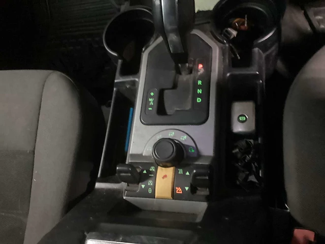 2001 land rover discovery 3 bedrijfswagen - afbeelding 12 van  15