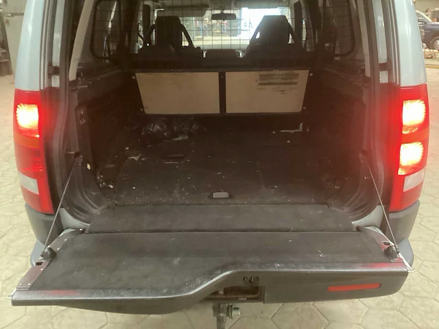 2001 land rover discovery 3 bedrijfswagen - afbeelding 5 van  15