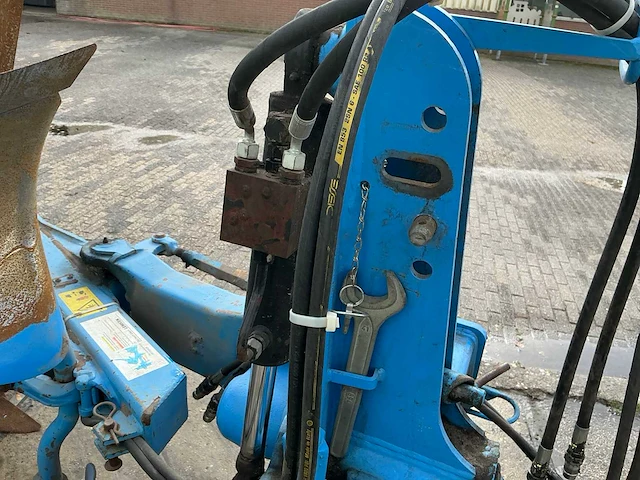 2001 lemken opal 110 ploeg - afbeelding 11 van  24