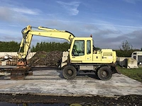 2001 liebherr a 900 b litronic banden graafmachine - afbeelding 12 van  30