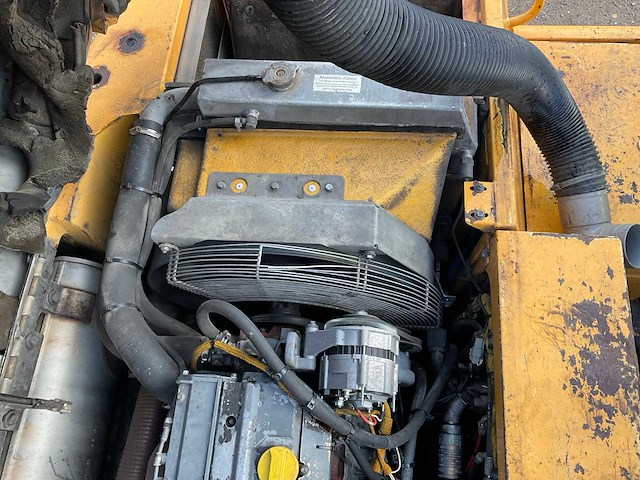 2001 liebherr a 900 b litronic banden graafmachine - afbeelding 44 van  50