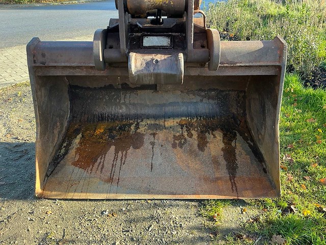 2001 liebherr a312 banden graafmachine - afbeelding 15 van  33