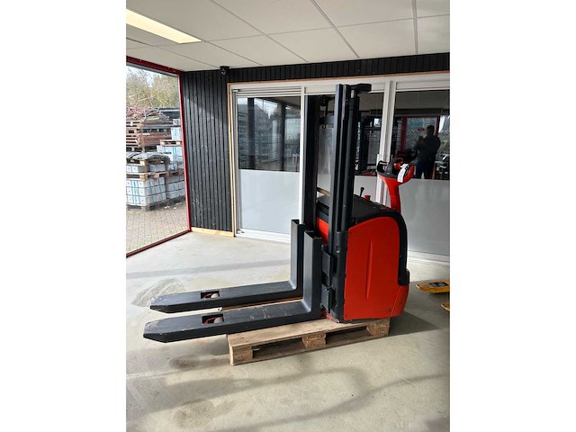 2001 linde l14 elektrische stapelaar - afbeelding 1 van  13