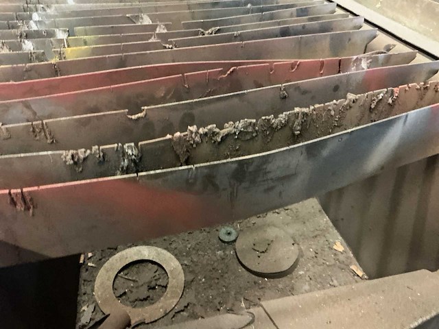 2001 lockformer nt 2000 plasmasnijmachine - afbeelding 13 van  13