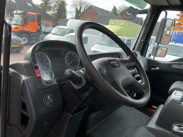 2001 man tgl 8.180 4x2 bl vrachtwagen - afbeelding 35 van  50