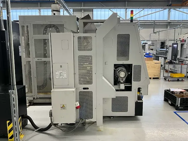 2001 mazak integrex 300-iisy cnc draai-freescentrum - afbeelding 2 van  48