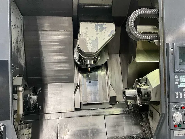2001 mazak integrex 300-iisy cnc draai-freescentrum - afbeelding 18 van  48