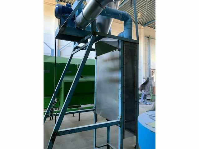 2001 meconaf cycloontrechters, opvoerschroef en zakkenfilter - afbeelding 7 van  17