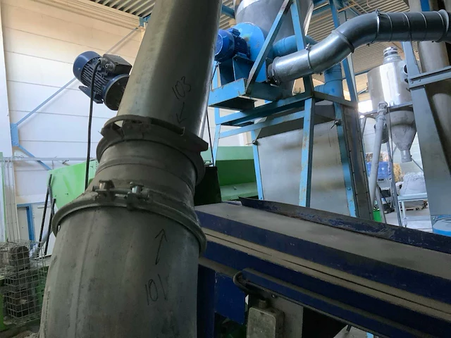 2001 meconaf cycloontrechters, opvoerschroef en zakkenfilter - afbeelding 9 van  17