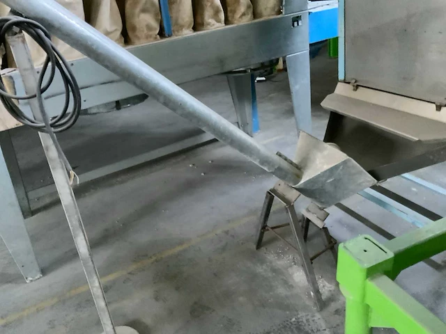 2001 meconaf cycloontrechters, opvoerschroef en zakkenfilter - afbeelding 12 van  17