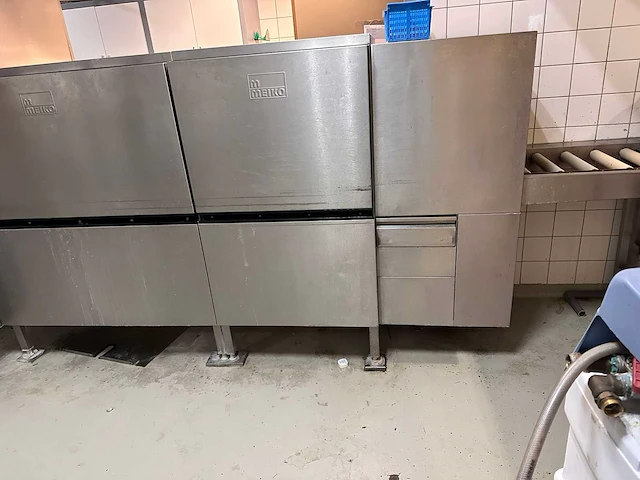 2001 meiko k 400 kvp korvenvaatwasmachine - afbeelding 9 van  12