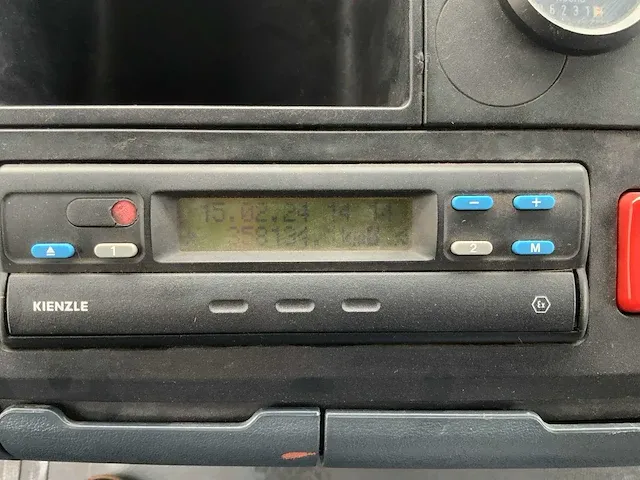 2001 mercedes-benz atego 1018 bedrijfswagen - afbeelding 11 van  20