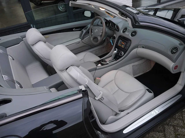 2001 mercedes-benz sl-klasse 500 personenauto - afbeelding 8 van  24