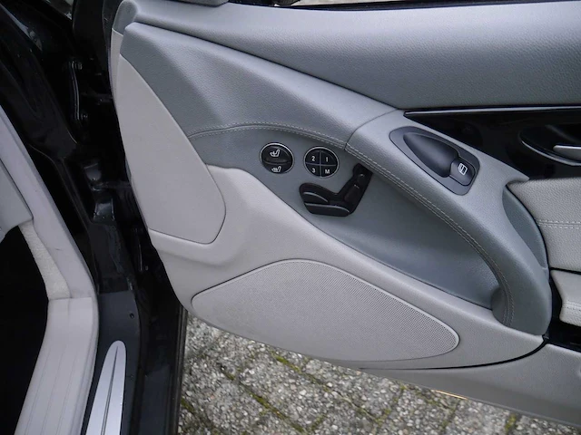 2001 mercedes-benz sl-klasse 500 personenauto - afbeelding 11 van  24