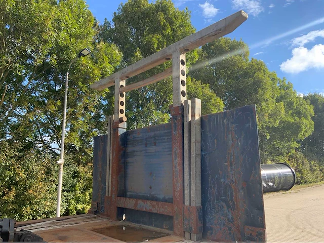 2001 nooteboom uitschuifbare dieplader (35.5m) met verrijdbare 2010 kennis kraan r40/120 - afbeelding 48 van  84