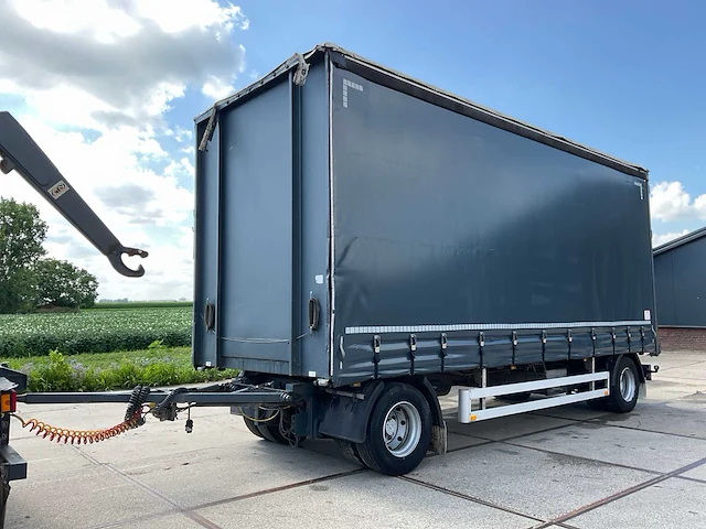 2001 pacton axd 220 zeiltrailer - afbeelding 1 van  31