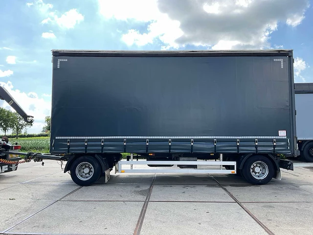 2001 pacton axd 220 zeiltrailer - afbeelding 12 van  31
