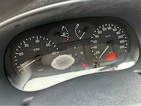 2001 renault clio personenauto - afbeelding 13 van  24