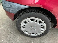 2001 renault clio personenauto - afbeelding 21 van  24