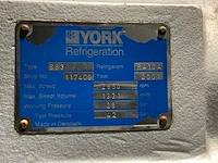 2001 sabroe york s81 sab83 compressor unit met schakelpaneel - afbeelding 6 van  22