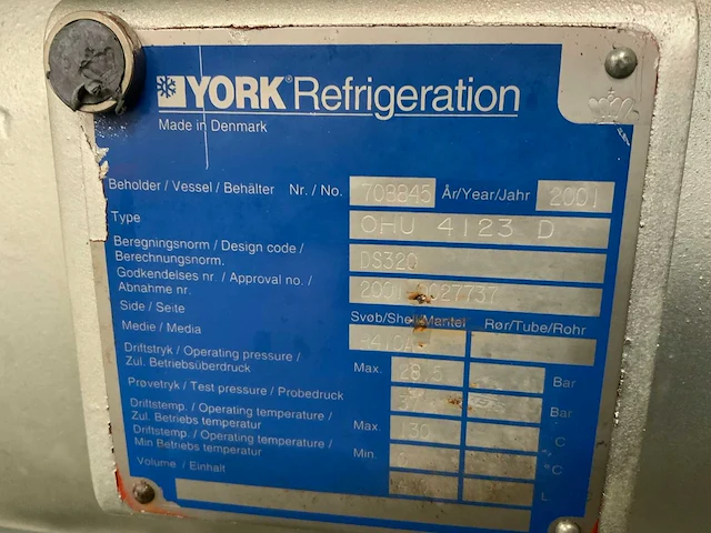 2001 sabroe york s81 sab83 compressor unit met schakelpaneel - afbeelding 7 van  22
