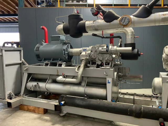 2001 sabroe york s81 sab83 compressor unit met schakelpaneel - afbeelding 21 van  22
