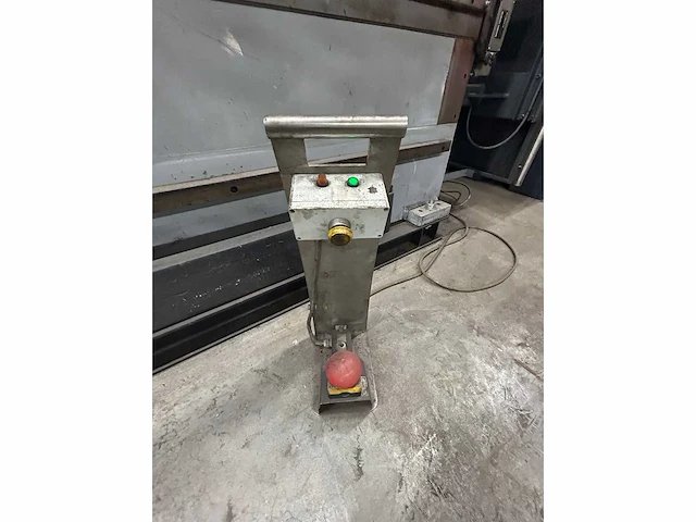 2001 safan cncl-k 225-3200 ts1 cnc kantbank inclusief gereedschap - afbeelding 11 van  35