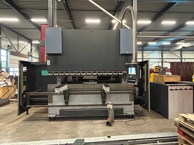 2001 safan cncl-k 225-3200 ts1 cnc kantbank inclusief gereedschap - afbeelding 1 van  35