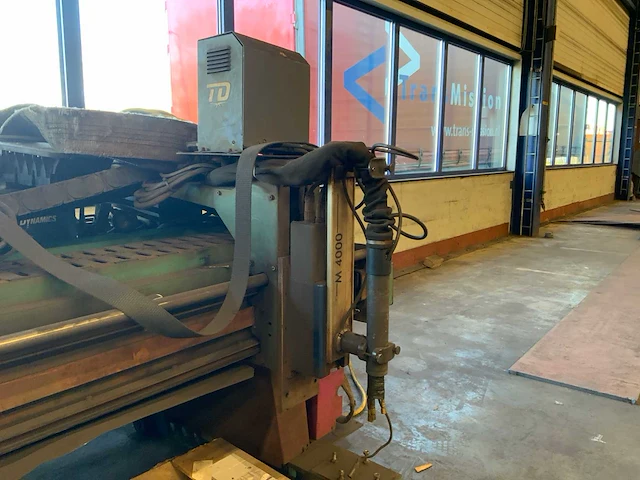 2001 sato satronik fb 4000 cnc portaal plasmasnijmachine - afbeelding 17 van  20