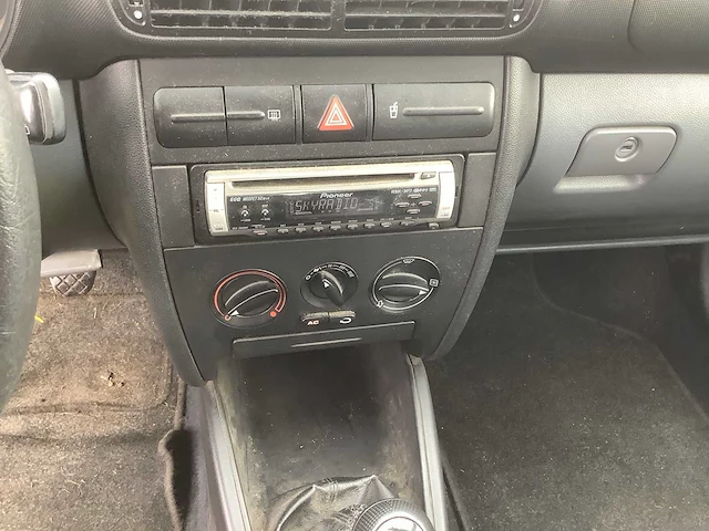 2001 seat leon 1.6-16v stella personenauto - afbeelding 4 van  13