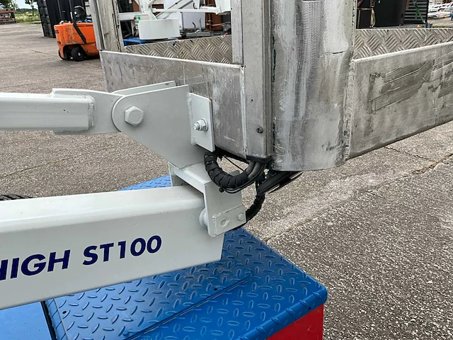2001 skyhigh st 100 kniktelescoop hoogwerker - afbeelding 10 van  22